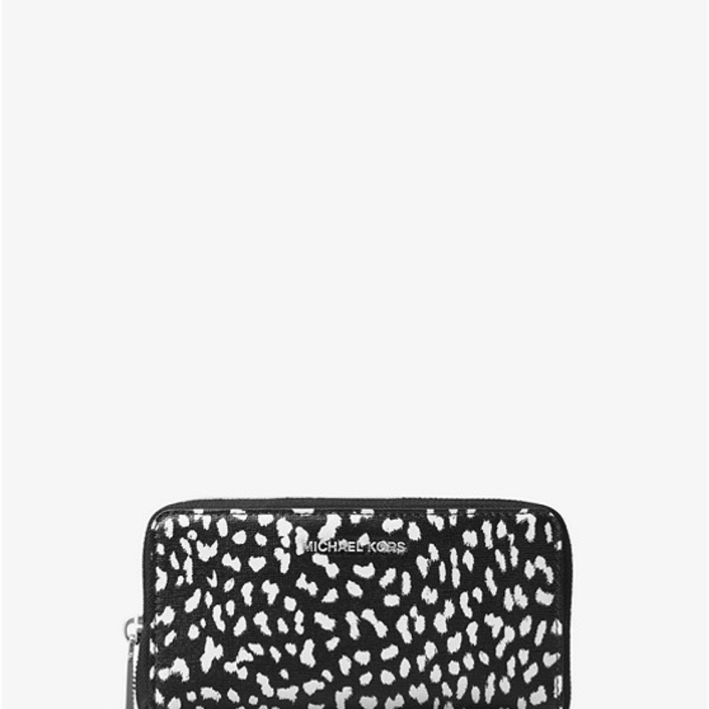 MK Jet Set Travel Leopard Leather Smartphone Wrist - Picture 3 of 8
